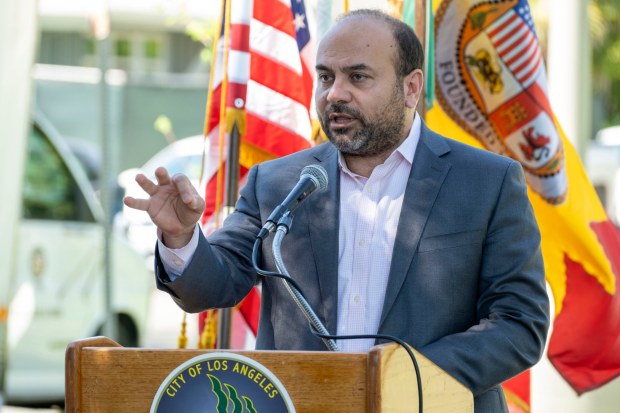 California Assemblymember Adrin Nazarian speaks during a ribbon cutting ceremony for Rhodes Avenue Park in Valley Glen, Friday, April 8, 2022. (Photo by Hans Gutknecht, Los Angeles Daily ɫ̳/SCNG)