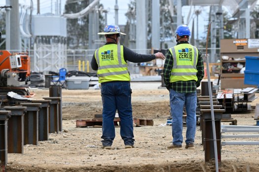 Construction workers at Nova Power Bank are seen at the project site  Tuesday, April 23, 2024, in Menifee. (Photo by Anjali Sharif-Paul, ɫ̳/SCNG)
